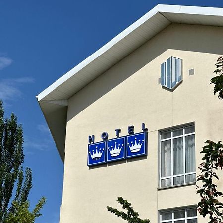 Hotel Tri Korony Cholpon-Ata Exterior foto